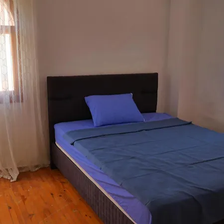 Oez Apartment *