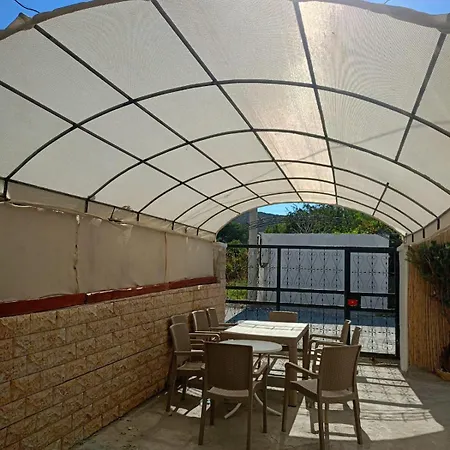 Oez Apartment