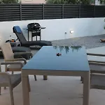 Oez